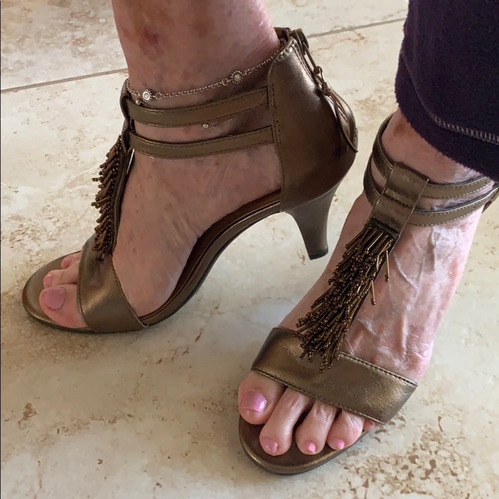 NIB-Awesoles Bronze Heel Sandal